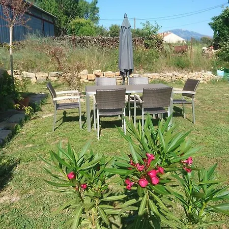 Le Jasmin Nocleg ze śniadaniem Montagnac (Alpes-de-Haute-Provence)