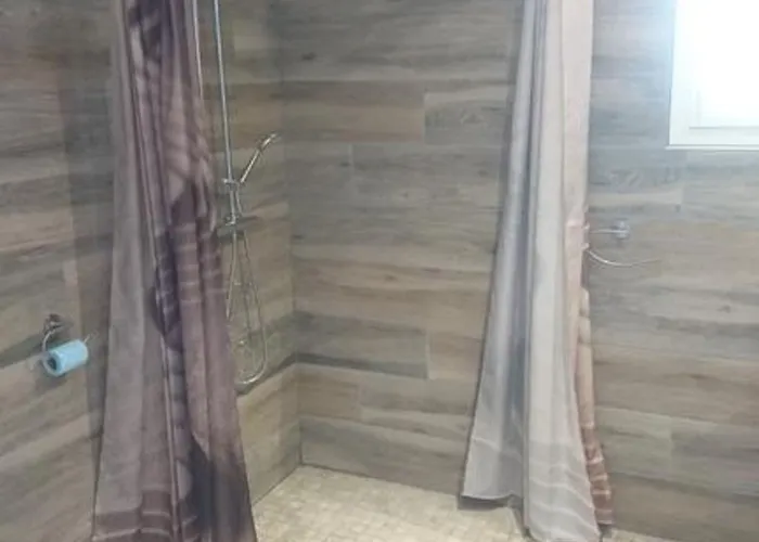 Le Jasmin Nocleg ze śniadaniem 3*