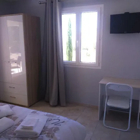 Le Jasmin 3* מונטניאק