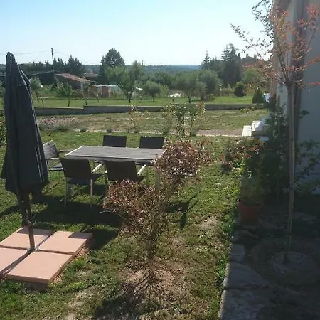 Le Jasmin מונטניאק