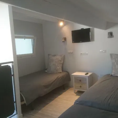 르 재스민 B&B 몽타냑